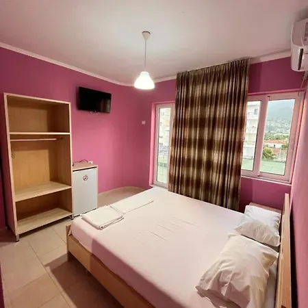 Szálloda Himara City Hotel 3*